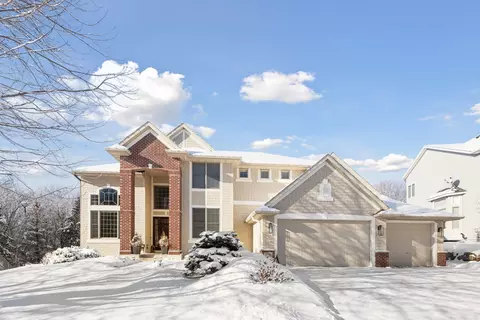 9176 Cold Stream Ln, Eden Prairie, MN 55347