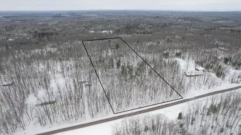 6501 S Degerman Rd, Lake Nebagamon, WI 54849