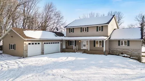 5023 W Lake Mary Dr SW, Alexandria, MN 56308