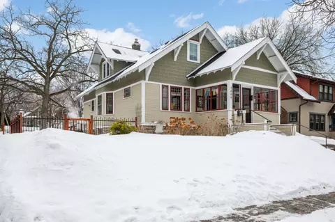 1666 Hubbard Ave, Saint Paul, MN 55104