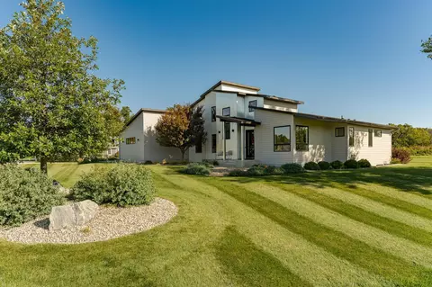 4080 Ironton Ln SW, Rochester, MN 55902