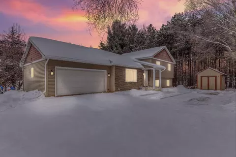 38610 Grand Ave, North Branch, MN 55056