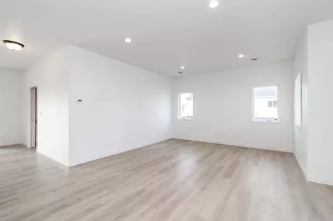 2566 69th Ave S, Fargo, ND 58104 photo 9
