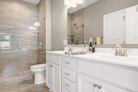 Bath - 13701 Brookside Path, Rosemount, MN 55068 photo 1 of 2