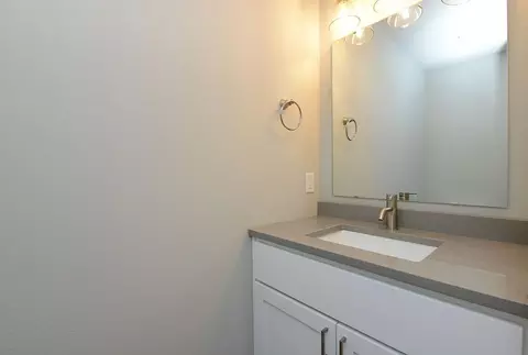 Bath - 307 7th St E, Horace, ND 58047 photo 2 of 4