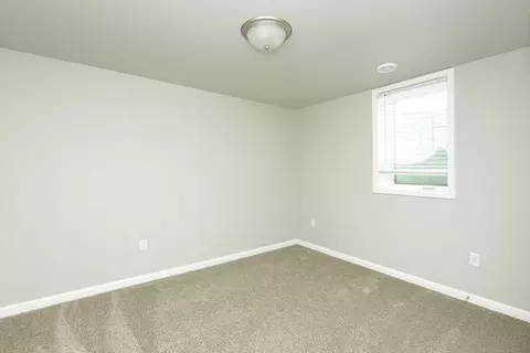 Bedroom - 307 7th St E, Horace, ND 58047 photo 6 of 6