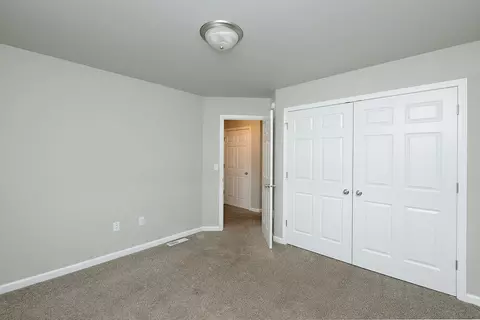 Bedroom - 307 7th St E, Horace, ND 58047 photo 3 of 6