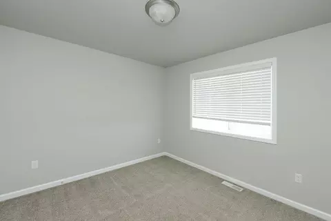 Bedroom - 307 7th St E, Horace, ND 58047 photo 2 of 6