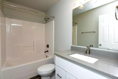 Bath - 307 7th St E, Horace, ND 58047 photo 3 of 4