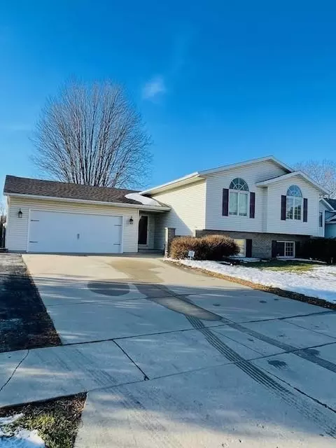 5505 23rd Ave NW, Rochester, MN 55901