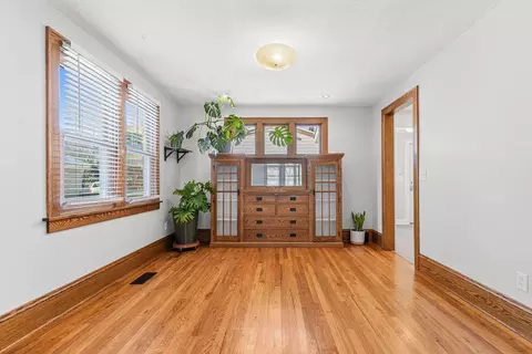 4152 Minnehaha Ave, Minneapolis, MN 55406