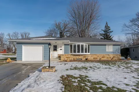 229 Pfau St, Mankato, MN 56001