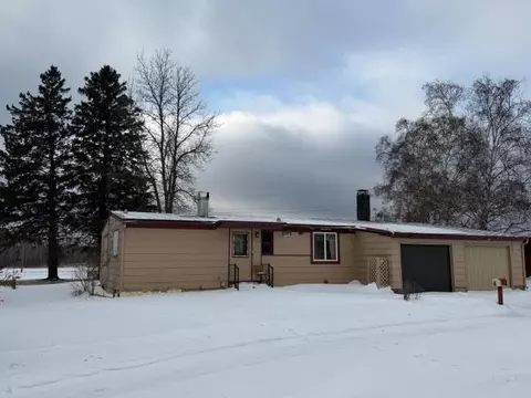 28 Hemlock Cir, Babbitt, MN 55706