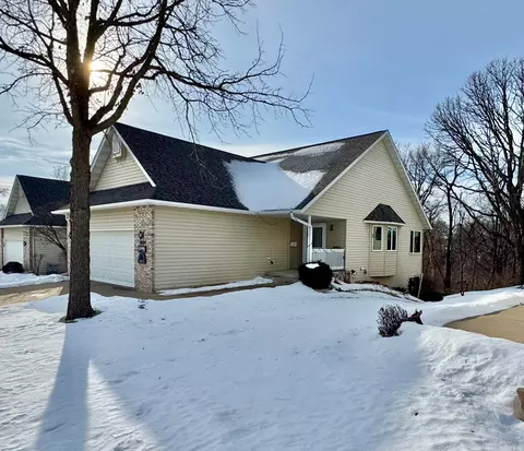 1894 Cherry St, Red Wing, MN 55066