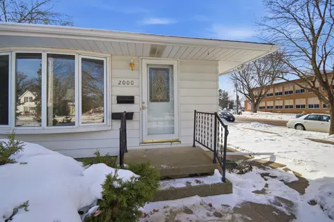 2000 E Oakland Ave, Austin, MN 55912 photo 2