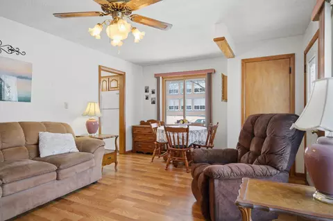 2000 E Oakland Ave, Austin, MN 55912 photo 4