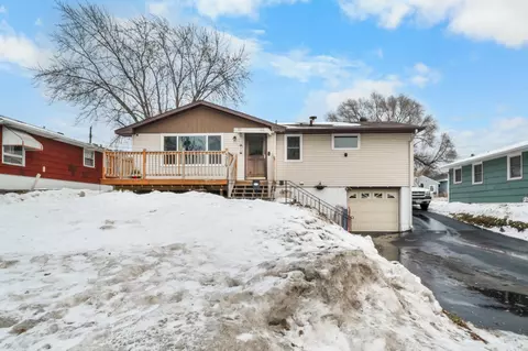 5219 7th St NE, Columbia Heights, MN 55421
