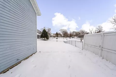 Exterior - 2108 9th Ave SE, Saint Cloud, MN 56304 photo 7 of 11