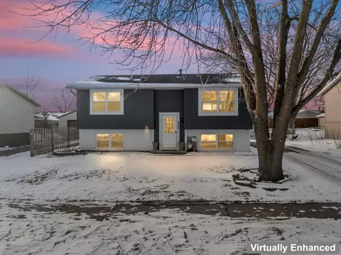 922 21st St SE, Rochester, MN 55904