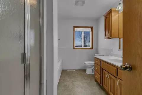 Bath - 40025 155th Ave, Avon, MN 56310 photo 1 of 1