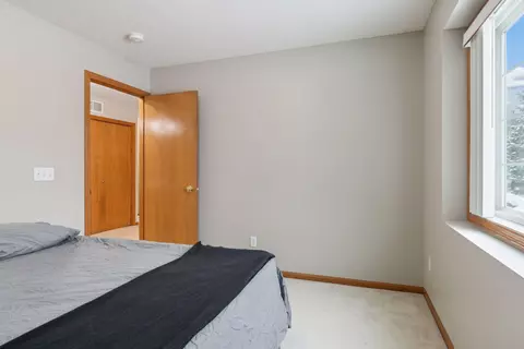 Bedroom - 2085 Gresham Ave N, Oakdale, MN 55128 photo 6 of 6