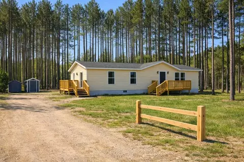 4094 Crow Wing Cir SW, Pillager, MN 56473