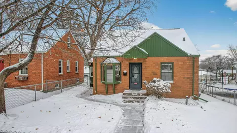 4950 5th St NE, Columbia Heights, MN 55421