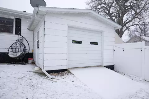 208 E 2nd St, Adrian, MN 56110 photo 31