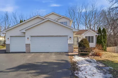 8824 Oregon Ave N, Brooklyn Park, MN 55445