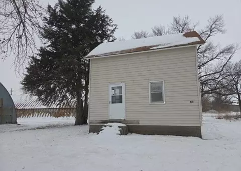321 4th Ave SE, Winnebago, MN 56098