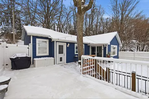 7327 Quinn Ave NW, South Haven, MN 55382