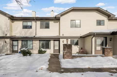 5345 Orleans Ln N #7, Plymouth, MN 55442