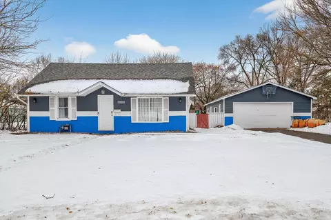 5626 6th St NE, Fridley, MN 55432