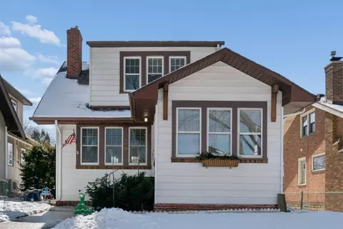 1706 Stanford Ave, Saint Paul, MN 55105