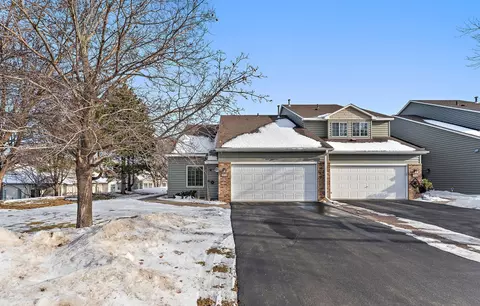 2510 Lockwood Dr #47, Mendota Heights, MN 55120