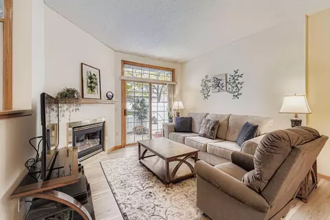 Living - 3772 Vermilion Ct S, Eagan, MN 55122 photo 2 of 3