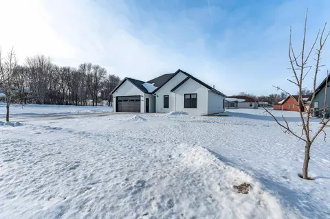1503 Opperman Bay Ct, Fergus Falls, MN 56537