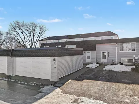 3686 Conroy Ct, Inver Grove Heights, MN 55076