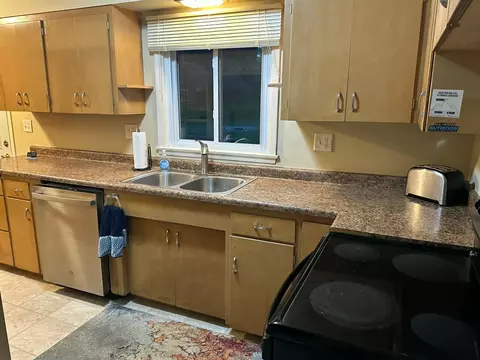 105 Lyons St, Duluth, MN 55811 photo 3