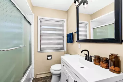 105 Lyons St, Duluth, MN 55811 photo 8