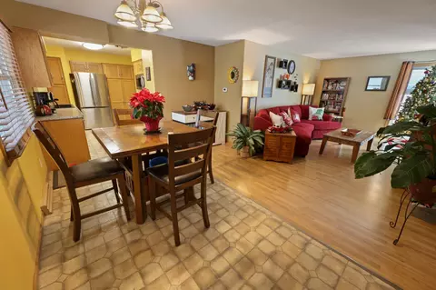 Dining - 440 7th Ave N, Cold Spring, MN 56320 photo 1 of 3
