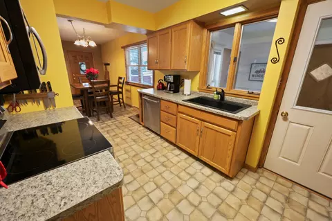 Kitchen - 440 7th Ave N, Cold Spring, MN 56320 photo 1 of 4