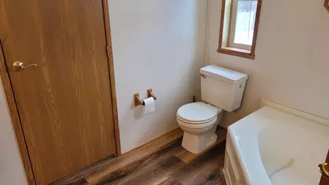 Bath - 2901 Laura Rose Cir, Pine River, MN 56474 photo 3 of 4