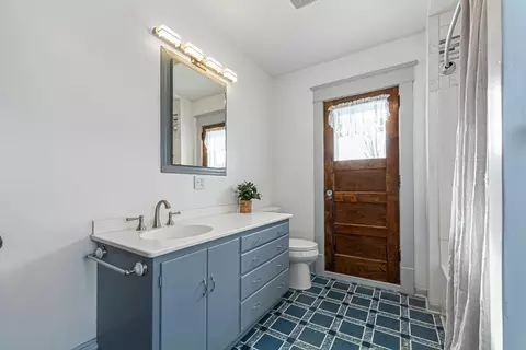 Bath - 615 5th St NW, Faribault, MN 55021 photo 2 of 4