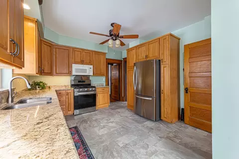 Kitchen - 615 5th St NW, Faribault, MN 55021 photo 3 of 6
