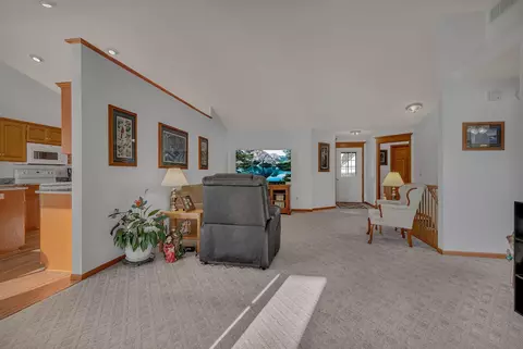 34 Glenview Loop, Saint Cloud, MN 56303 photo 12