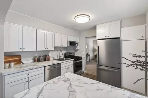 300 106th Ave NW, Coon Rapids, MN 55448