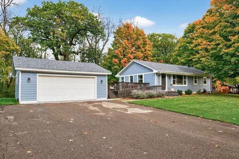 6460 Elmwood Dr, Loretto, MN 55357