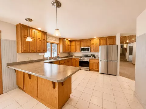 Kitchen - 6828 Aurora Dr, Akeley, MN 56433 photo 3 of 3