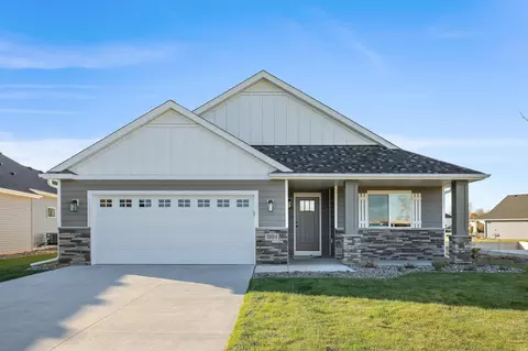 13027 14th Ave S, Zimmerman, MN 55398